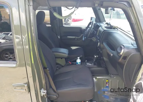 2015 Jeep Wrangler Unlimited Sport from USA, damaged, VIN 1C4BJWDGXFL571812